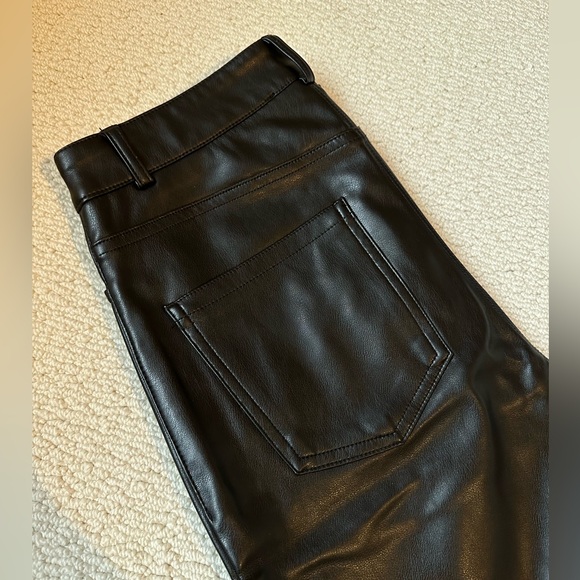 Dynamite Gisele Straight Leg Faux Leather Pants size 6 in Black - Picture 4 of 6